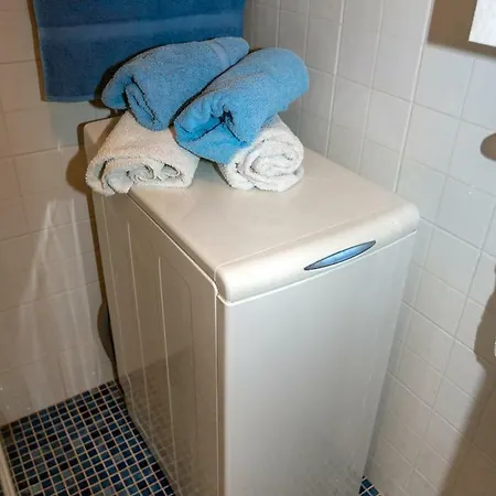 Apartman Manja With Private Entrance Apartment Barbat na Rabu