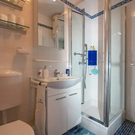 Apartman Manja With Private Entrance Apartment